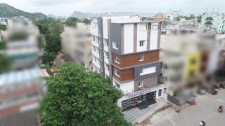 Hotel Sri Ram Grand - Vijayawāda - 4