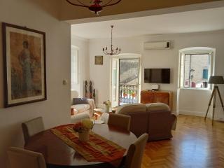 Old Town Sea Gate Apartment - Kotor (Cattaro) - 8