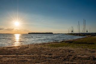 Cube Exclusive Plus mit Meerblick am Strand im EuroParcs Bad Hoophuizen - 7