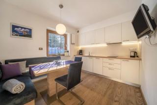 Ferienwohnung Hirzer Edelweiss - 0