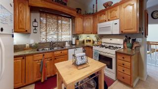 120 Winding Meadow by Vacation Rentals for You - 3