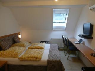 City Hotel - Ludwigsburg - 4