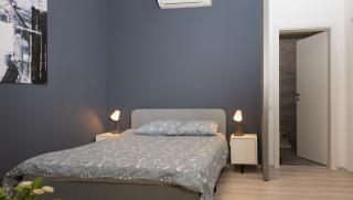 The Chic Minimalist - apartment - Iaşi - 6
