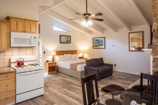 Andril Fireplace Cottages - Pacific Grove - 6