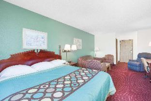 Super 8 by Wyndham Kennett - Kennett - 1