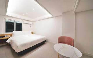 Busan Seomyeon Business Hotel J7 - Busan - 2