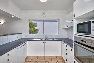 Ribbons Beachfront Apartments Clifton Beach - Clifton Beach - 5