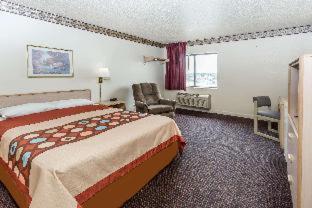Super 8 by Wyndham Morris - Morris - 9