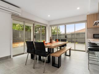 La Bella On Allambi - 3