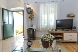 Beachfront Holiday House Zita - Brgulje - 1