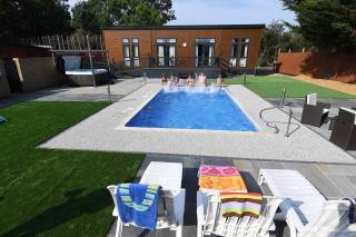 Spanhoe Lodge - 9