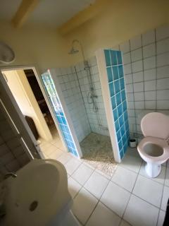 Appartement lumineux à Pointe-Noire avec piscine partagée - Pointe-Noire - 4