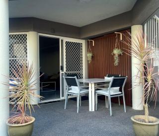 Villa Venezia Apt 3 - Spacious Hervey Bay beachfront apartment - Hervey Bay - 8