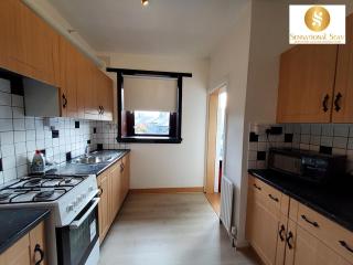 4 Bedroom Apartment By Sensational Stay Short Lets & Serviced Accommodation, Aberdeen , Roslin Street With Free Wi-fi & Netflix - Aberdeen - 6