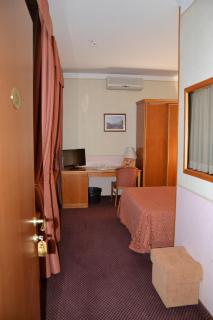 Marko Polo Hotel - Aksay - 9