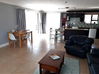 Surfers Paradise - Jeffreys Bay - 2