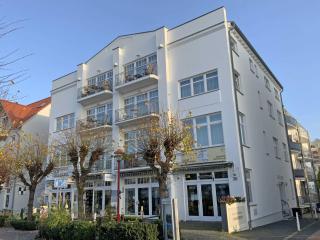 Appartementhaus "Jahreszeiten" in Binz - Fewo 6, strandnah - Binz - 0