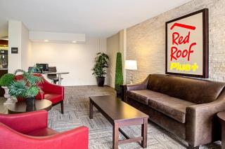 Red Roof Inn PLUS+ Wichita East - Wichita - 4