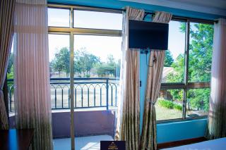 HOTEL TAJI - 2