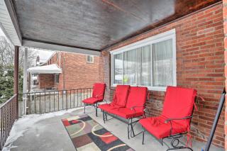 6 Mi to Dtwn Pittsburgh Townhome with Porch - Pittsburgh - 8