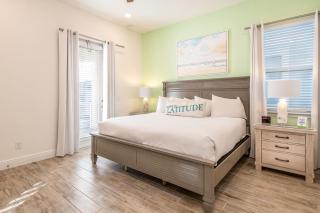 Inviting Cottage Near Disney With Margaritaville Resort & Island H2O Access - 8009St - 6