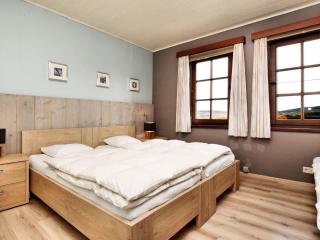 Villa near Durbuy with Sauna & Play Area - Durbuy - 8