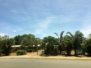Moore Park Beach Huts - North Coast - 0