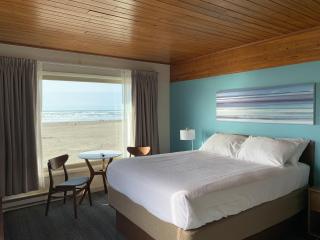 The Ocean Front at Seaside - 7