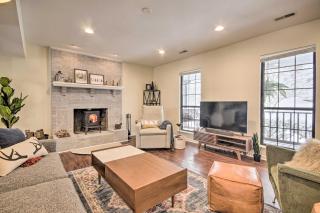 Modern Mountain Retreat with Deck and Hot Tub! - Chester Gap - 7