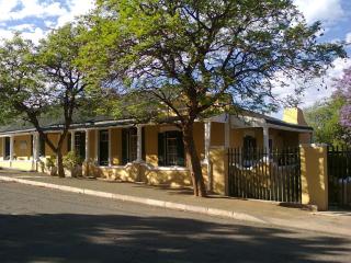 Trackers Inn - Graaff-Reinet - 0