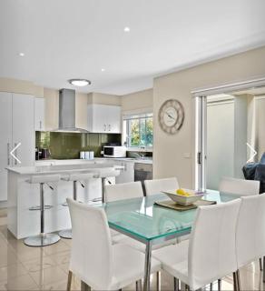 Redwood Delight - Cowes - 7