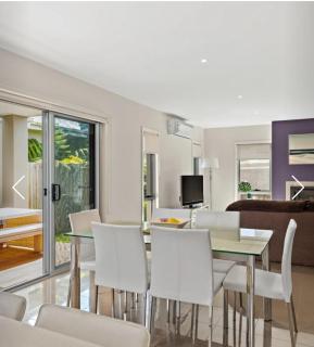 Redwood Delight - Cowes - 5