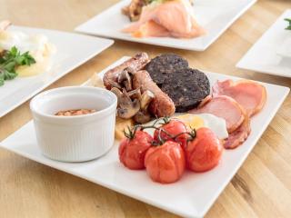 Meadow View - Wighton - 2