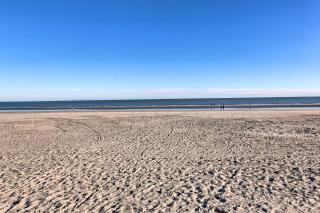 quarter Mi to Ocean Beach Pebble Townhome with Patio - Hilton Head Island - 8