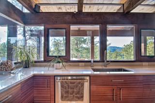 Chic Boulder Mountain Home with Hot Tub and Views - Boulder - 2