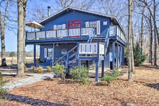 Cozy Caymus Cabin about 3 Miles to Callaway Gardens! - Pine Mountain - 0