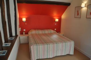 Logis Auberge Du Centre - Chitenay - 9