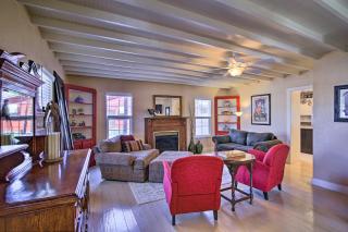 Grand Fredericksburg Retreat - Walk to Main St! - Fredericksburg - 7