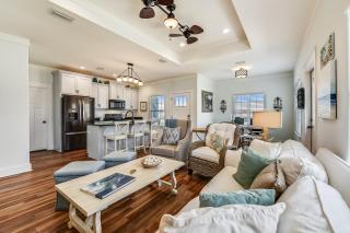 Sandy Feet Retreat by Book That Condo - Panama City Beach - 2