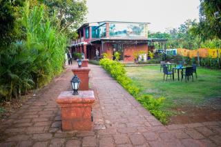 Hotel on the Rocks - Mahabaleshwar - 6