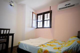 Thirty Three Stewart Houze - George Town - 6
