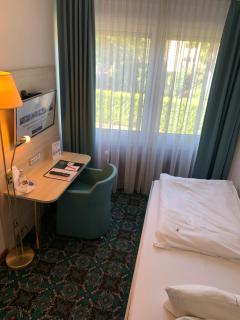 Stadthotel Geis - Bad Neustadt an der Saale - 3