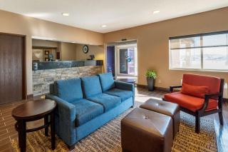 Comfort Inn Shelbyville North - Shelbyville - 5