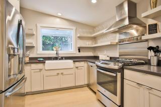The River Oasis! Private Pool!! Hot Tub!! Sauna!! Fire Table!! BBQ! Fast WiFi!! Close to town! - Guerneville - 1