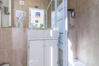 Guesthouse Liberdade - 7 Bedroom Apartment - Lisbona - 1