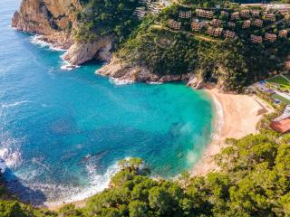 VIlla Lux Gallery, Ideal Familias o Grupos con Piscina & Aircon - Lloret de Mar - 4