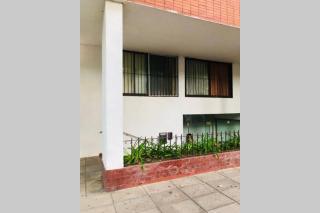 luminoso departamento a 100 metros de la quinta presidencial - 9