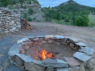 Valentine's Northern New Mexico Mountain Ranch on Colorado Border retreat - Raton - 9