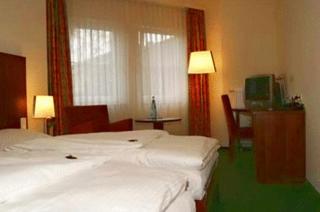 Hotel Auerhahn - Pulheim - 7