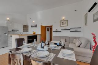 APARTMAN SARA - Baška Voda - 2